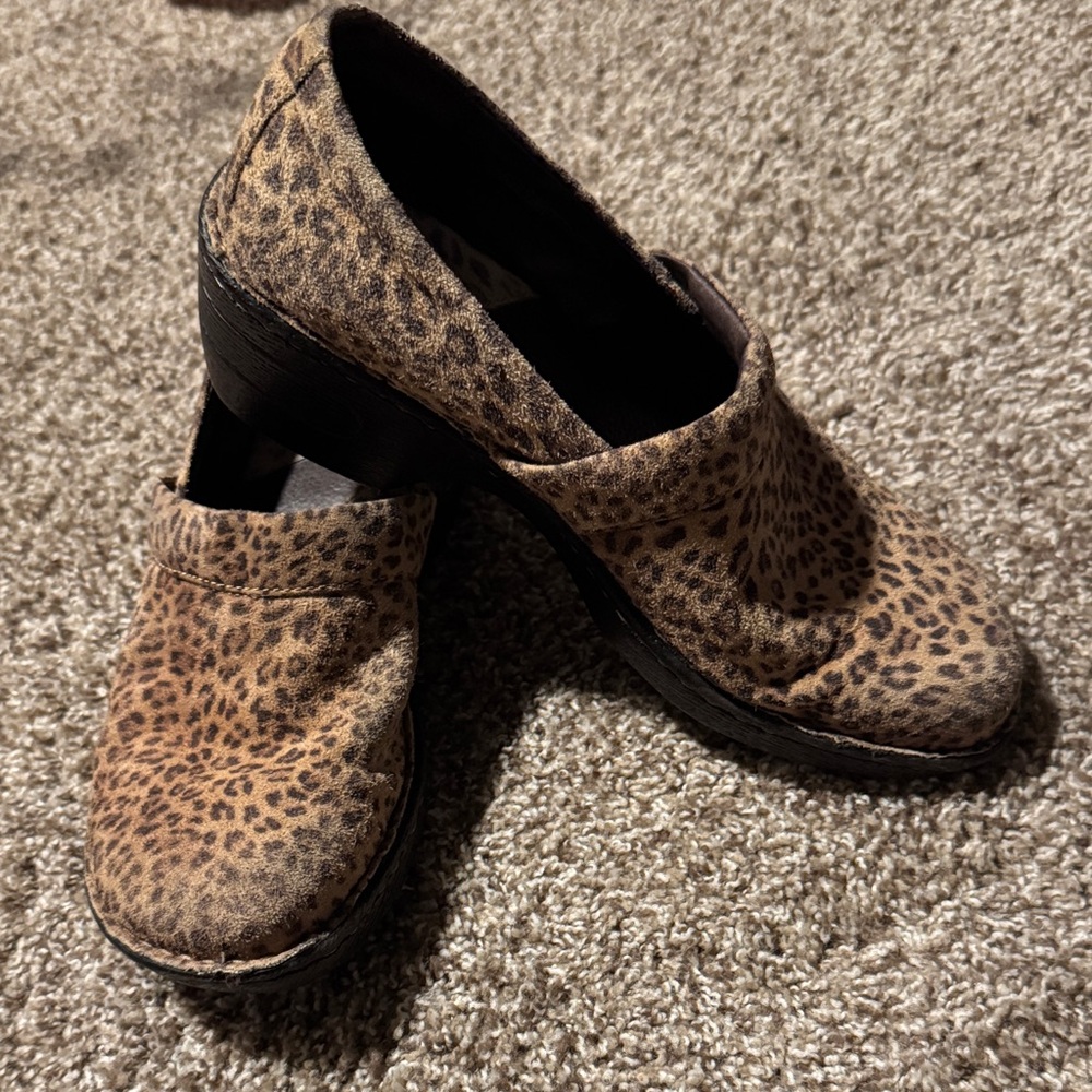 Born animal print shoes - leather upper & lining - 7.5 - EUC!